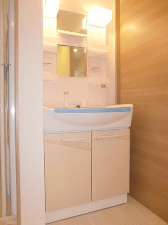 レクサス南八幡の物件内観写真